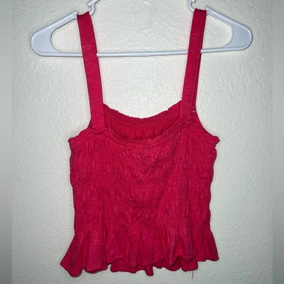 Universal Thread Smocked Tank - Picture 3 of 5